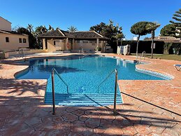 Apartamentos El Toro