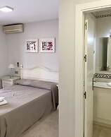 Apartamentos El Toro