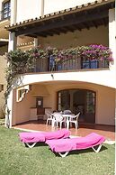 Apartamentos El Toro