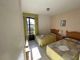 Apartamentos El Toro