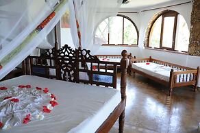 Samaki Lodge