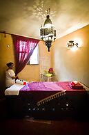 Samaki Lodge
