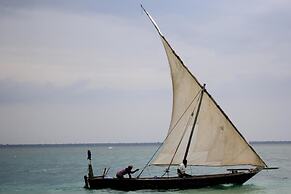 Samaki Lodge