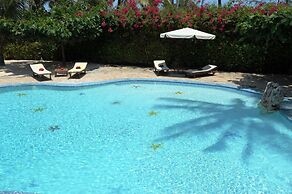 Samaki Lodge