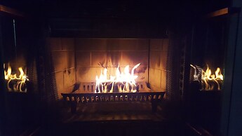 Cozy Pocono Mountain Escape