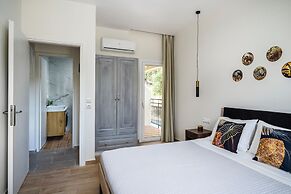 Ipsos Pool Apartments, Elena & Maria by Konnect