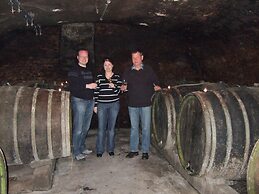 Weinhof Gassen
