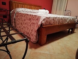 Karingo House
