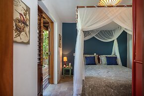 Vila do Outeiro em frente a praça da igreja