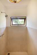 Vila do Outeiro em frente a praça da igreja