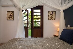 Vila do Outeiro em frente a praça da igreja