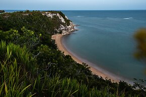 Vila do Outeiro em frente a praça da igreja