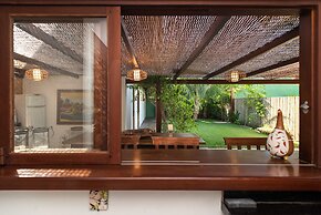 Vila do Outeiro em frente a praça da igreja