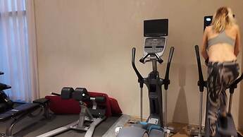 Luxury Apartment Best Location Beach View