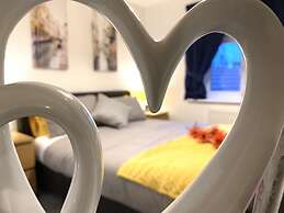 Grand Central Executive Apartments