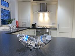 Grand Central Executive Apartments