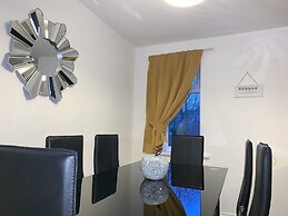 Grand Central Executive Apartments