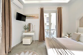 Alekos Apartments 2 Netflix, Self Check-In