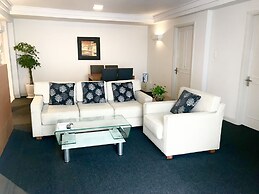 Downtown Retro Serviced Apartment