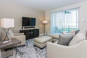 Beautiful  Apartment at Storey Lake 272975