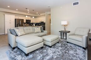 Beautiful  Apartment at Storey Lake 272975