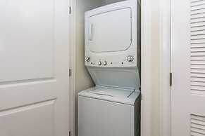 Beautiful  Apartment at Storey Lake 272975