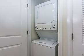 Fabulous Apartment with balcony at Storey Lake 272977