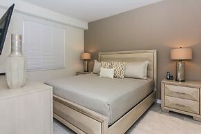 Fabulous Apartment with balcony at Storey Lake 272977