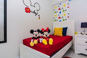 Fabulous Apartment with balcony at Storey Lake 272977