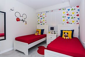 Fabulous Apartment with balcony at Storey Lake 272977