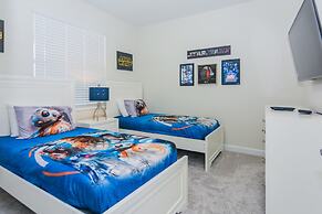 Top Deluxe Apartment at Storey Lake 262817