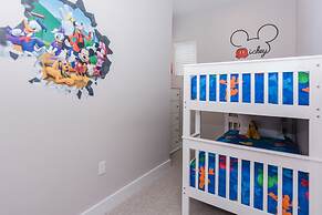 Magical Townhouse with balcony at Summerville resort SU7528