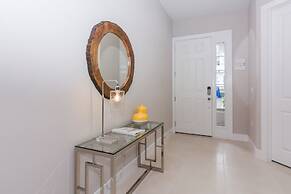 Magical Townhouse with balcony at Summerville resort SU7528