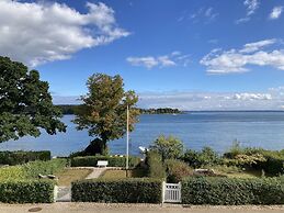 Troense B&B by the sea