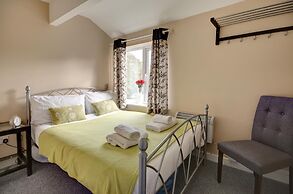 Walkers Court 3 Bedroom Apartment