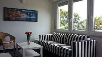 Oceanview luxury apartment