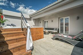 Savvas Luxury Suites