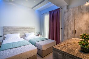 Savvas Luxury Suites