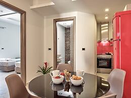 Savvas Luxury Suites