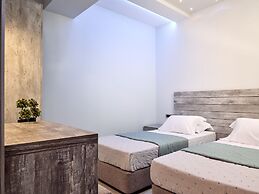 Savvas Luxury Suites