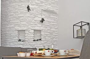 Tinos Blend Suites
