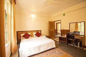 WOW STAYZ2 Hotel The Lodge