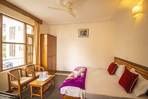 WOW STAYZ2 Hotel The Lodge