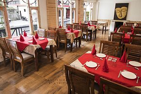 WOW STAYZ2 Hotel The Lodge