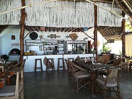 Bahari Pizza Restaurant and Bungalows