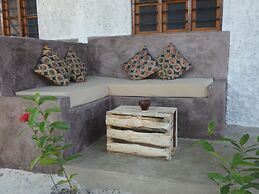 Bahari Pizza Restaurant and Bungalows