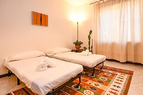 Desenzanoloft: Yellow Apartment