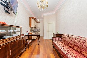 GM Apartment Kamergerskiy 2-43