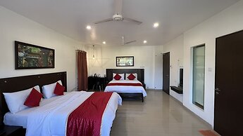 Resort Silver Hills Lonavala