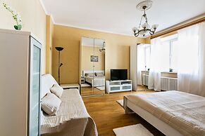 GM Apartment Bolshaya Tatarskaya 30